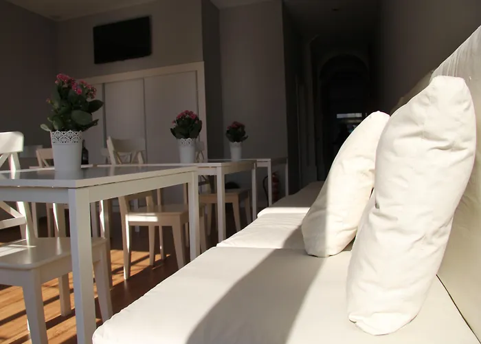 Decanting House Szálloda 2*