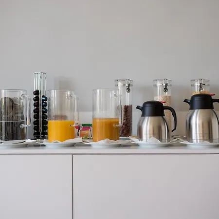 Decanting House Hotel