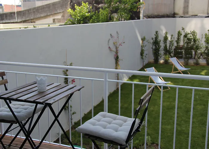 Decanting House Hotel