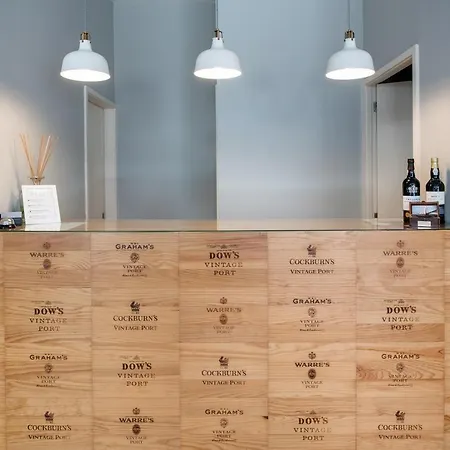 Decanting House Hotel 2*