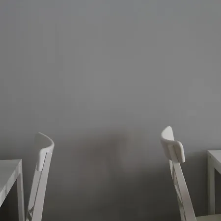 Decanting House 2* Porto