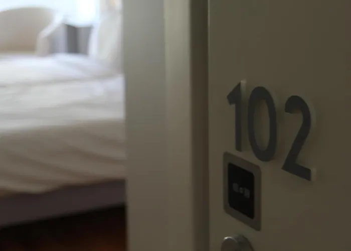 酒店 迪坎汀波尔图酒店